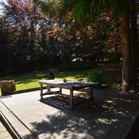 Dom wakacyjny Beautiful In With Terrace Garden Trou de Bra