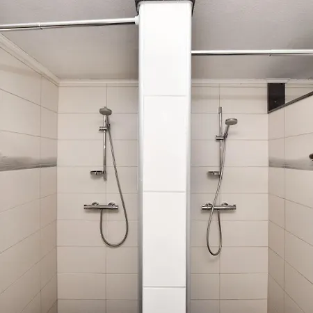 Dom wakacyjny Beautiful In With Terrace Garden